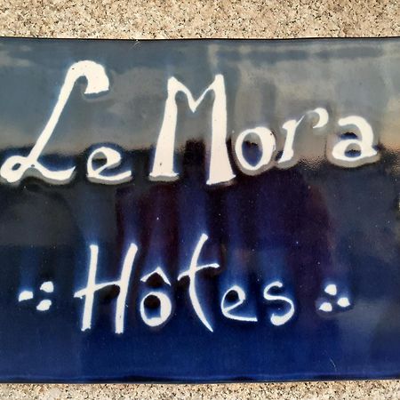 Le Mora Hotes Барфльор Екстериор снимка
